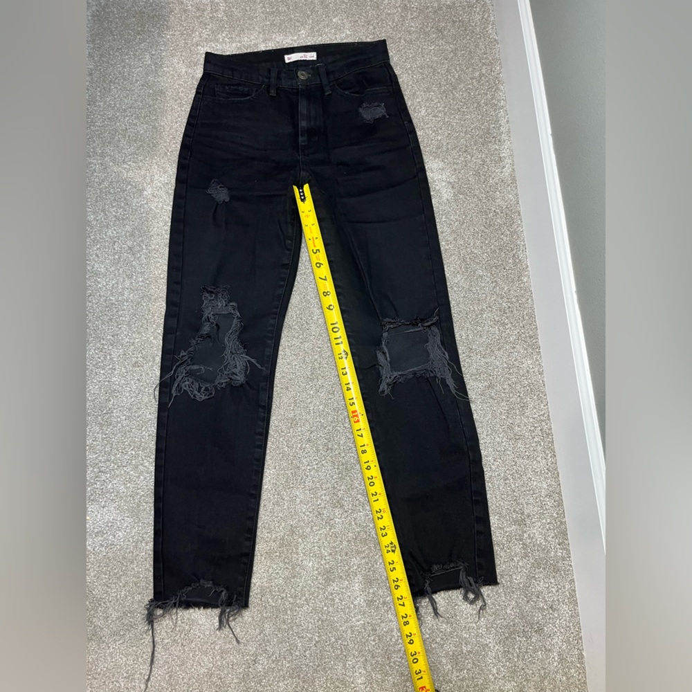 Women’s SO mom jeans - Picture 2 of 4